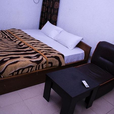 Day By Day Hotel Λάγος Εξωτερικό φωτογραφία