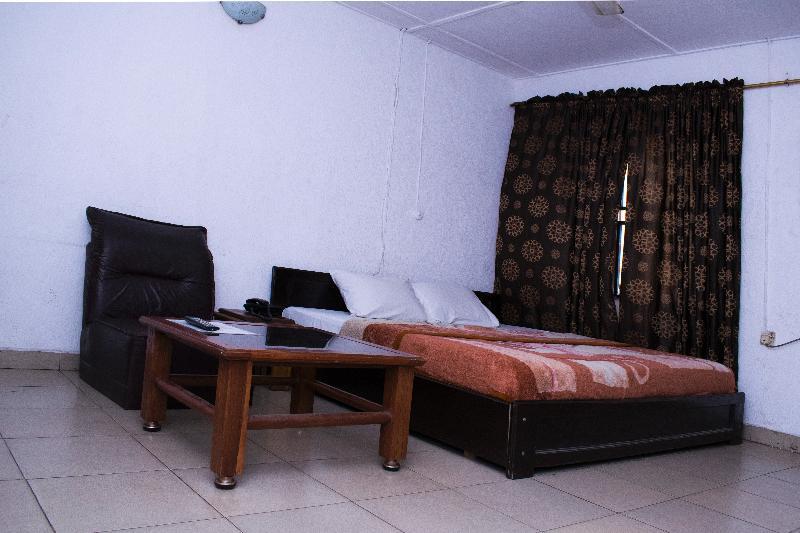 Day By Day Hotel Λάγος Εξωτερικό φωτογραφία
